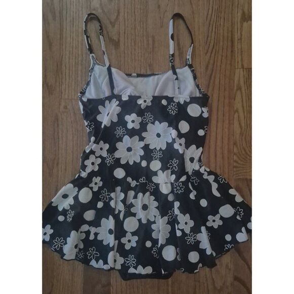 Cole of California Skirted Textured One-piece Bathingsuit Women's Size 14 - Picture 3 of 5